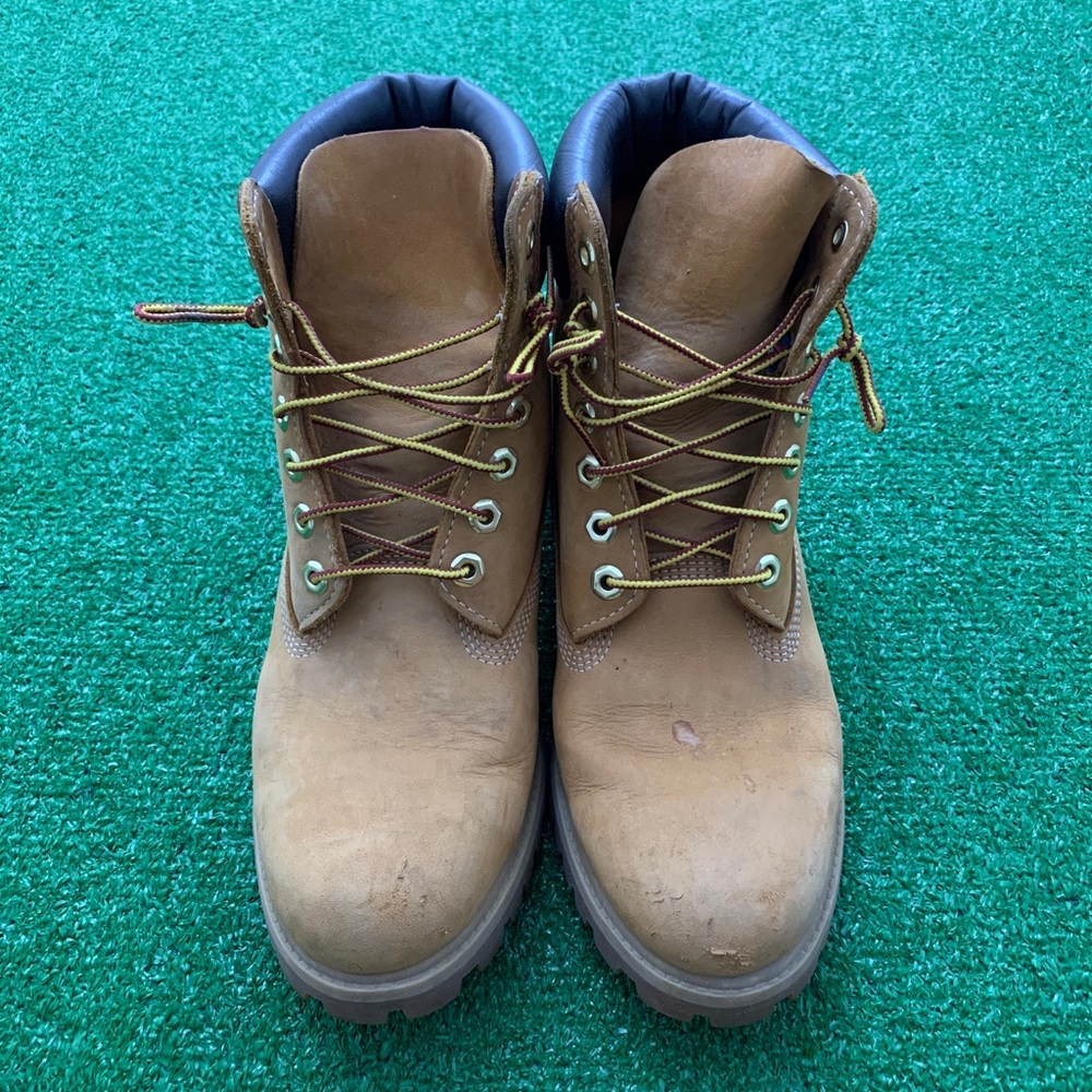 🥧 Classic Timberland 6-inch high Boot (Sz 8) - Picture 3 of 11